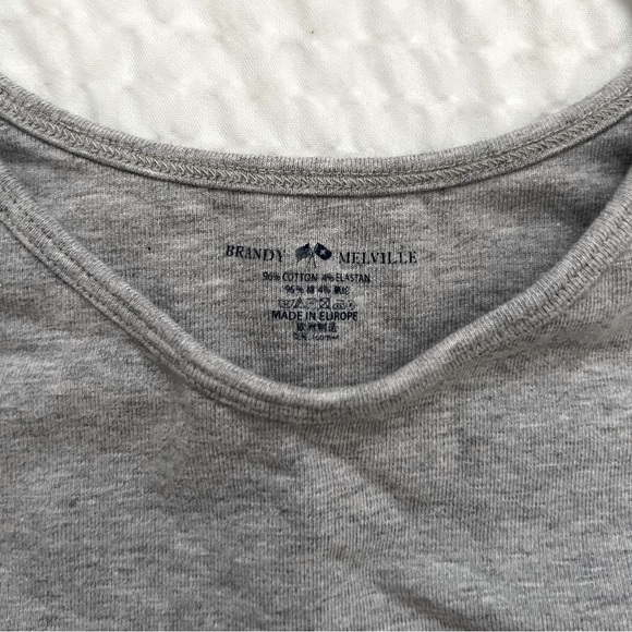 Brandy Melville Cropped Tank - Picture 3 of 5